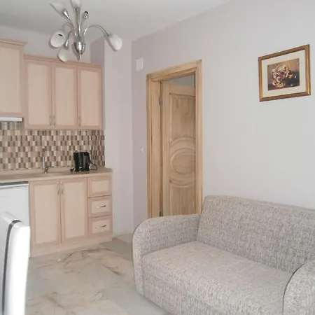 Siesta Apart Apart Otel İçmeler