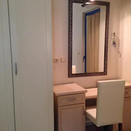Siesta Apart Apart Otel *